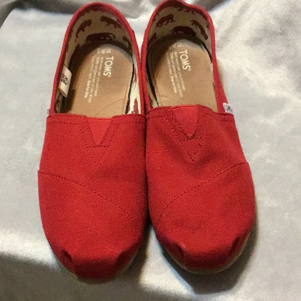 Toms Red shoes size 9.5W EUC